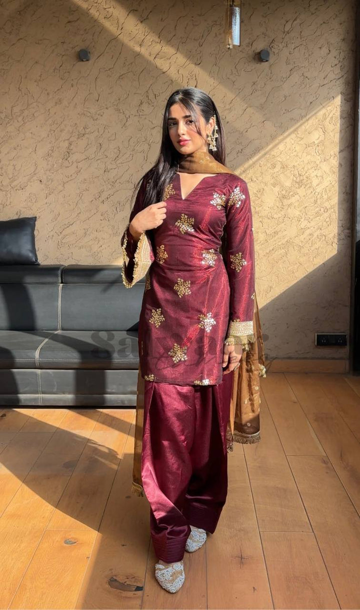 Natural Crep Silk Tunic With Shimmering Tissue Dupatta