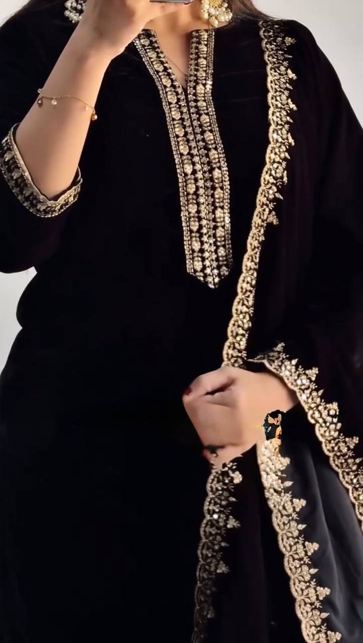 EXCLISIVE BLACK A-LINE VISCOSE VELVET KURTA SET