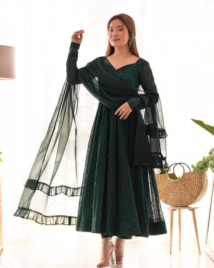 Launching this timeless and classic lukhnowi Georgette fabric Anarkali suit set