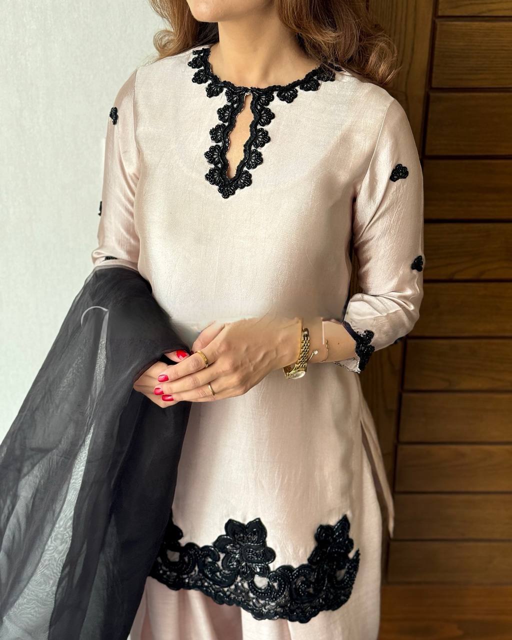 DESIGNER AND MOST TRENDING FARSI SALWAR SUIT