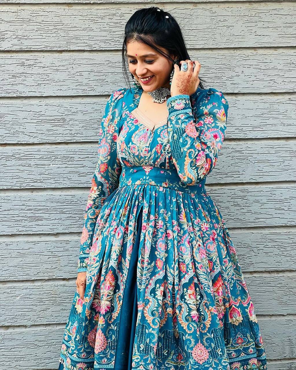 Graceful Fiyona Silk Lehenga Set with Printed Rayon Top